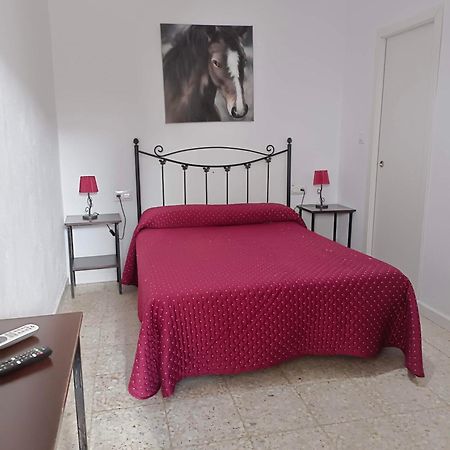 Casa Rural Patio Rociero Эль-Росио Экстерьер фото